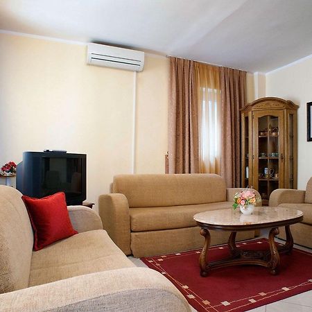Apartments Vuksic Ilha Sveti Stefan Exterior foto
